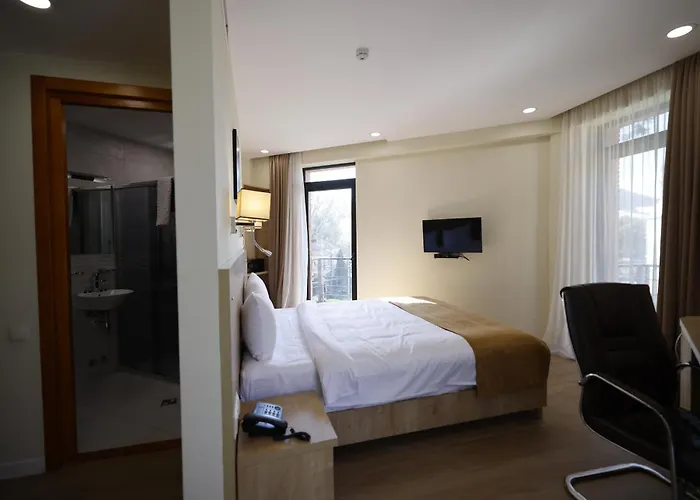 Atrium Boutique Hotel