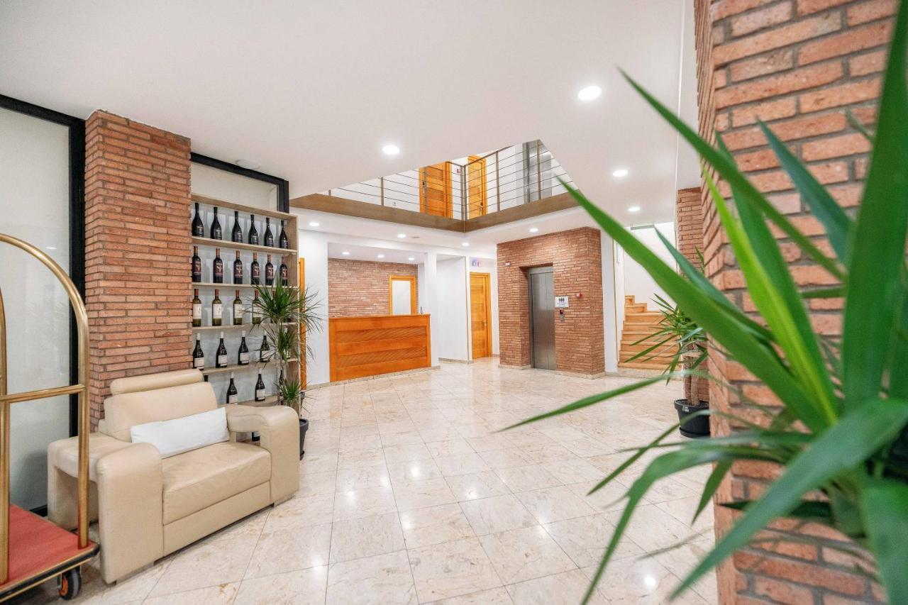 Atrium Boutique 4* טביליסי