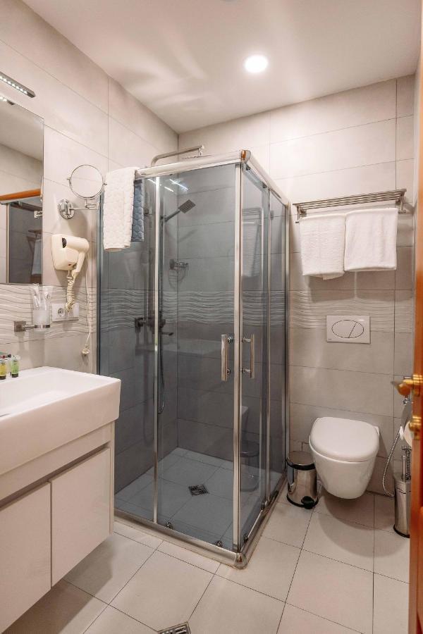 Atrium Boutique מלון 4*