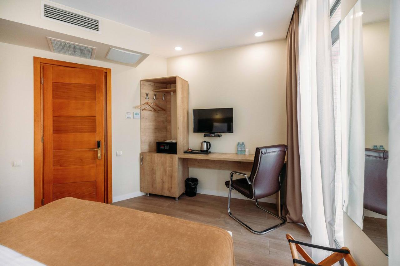 Atrium Boutique 4*