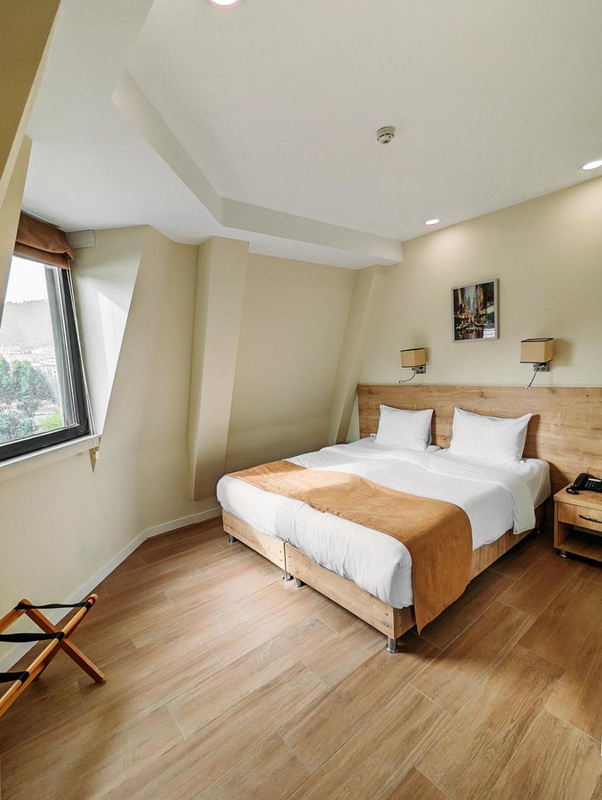 Atrium Boutique 4*