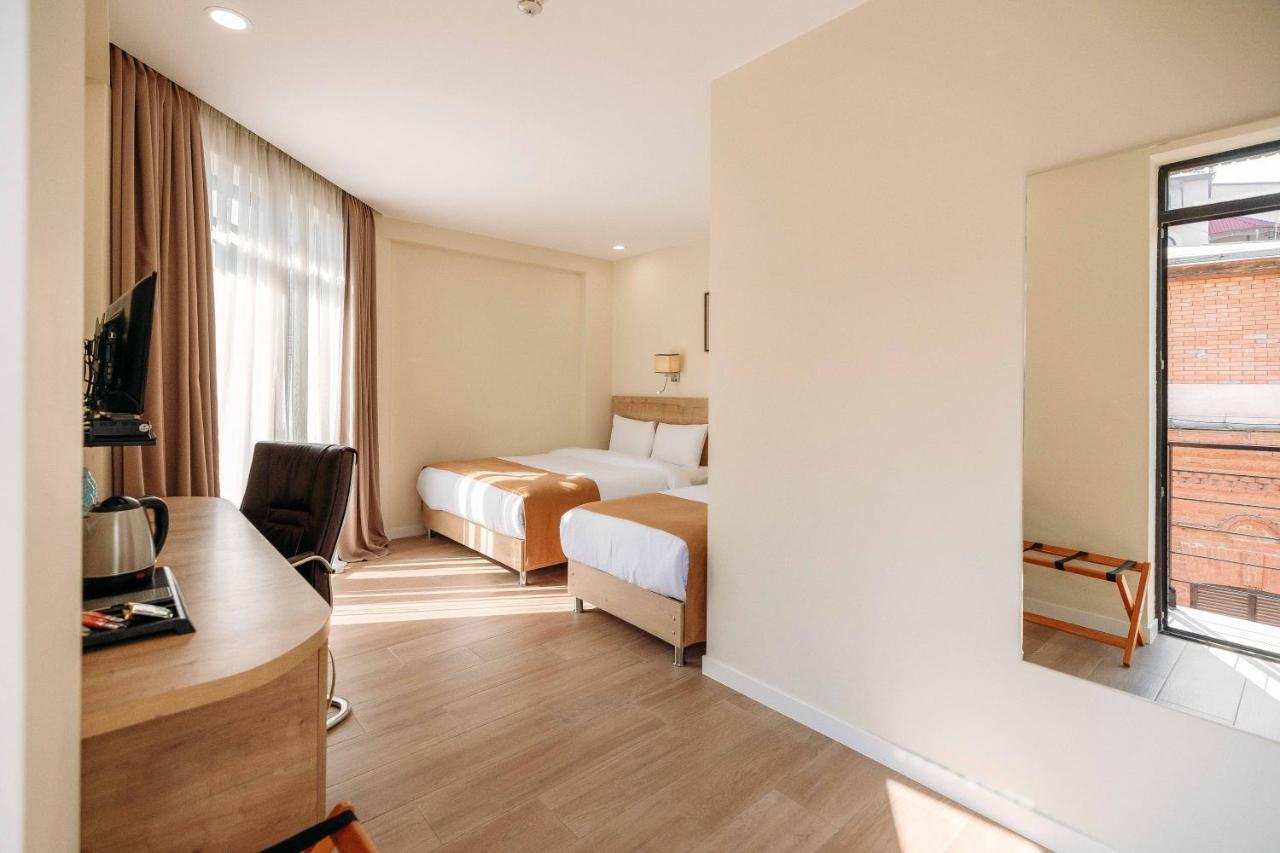Hotel Atrium Boutique