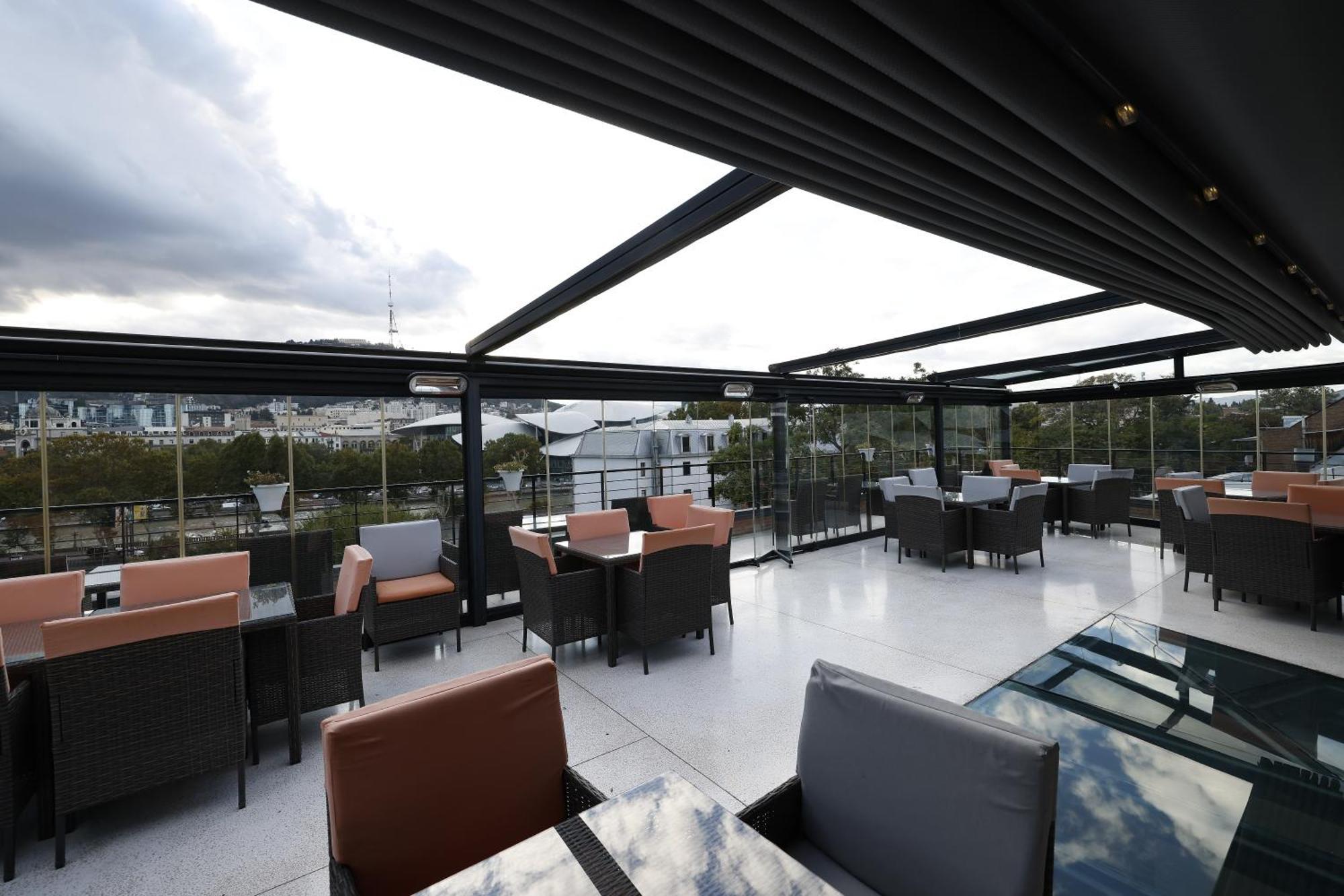 Hotel Atrium Boutique 4*